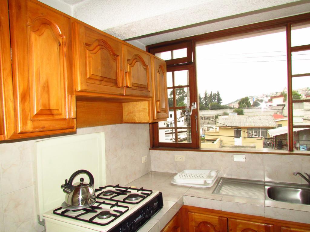 Apartamentos Los Quipus Кито Номер фото